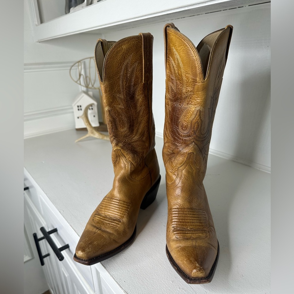 Charlie 1 Horse Tan Classic Embroidered Leather Western Boots – Women’s Size 7B - Picture 2 of 9